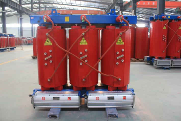 一般北京創(chuàng)聯(lián)匯通電氣全鋁的干式變壓器800kva價格是33900元，全銅的800kva干式變壓器價格是65000元。